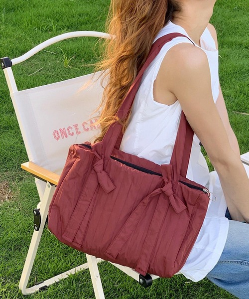 VIBGYOR(ヴィブジョー)の「Mignonjour/リボンギャザートートバッグ M2909(トートバッグ・レディース・レッド/ブラック/パープル・FREE)」の3枚目の写真