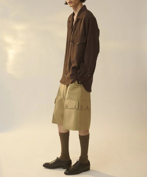 UJOH（ウジョー）の「【UJOH HOMME/ウジョー】Wide Set Open Collar Shirt（シャツ/ブラウス・メンズ・ブラック/ブラウン・5/4）」の7枚目の写真