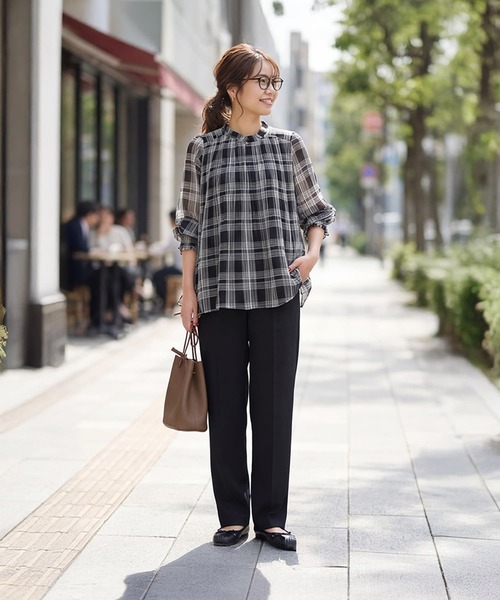 STYLE DELI（スタイルデリ）の「白黒チェック柄プリーツシフォンブラウス（シャツ/ブラウス・レディース・ブラックミックス・FREE）」の2枚目の写真