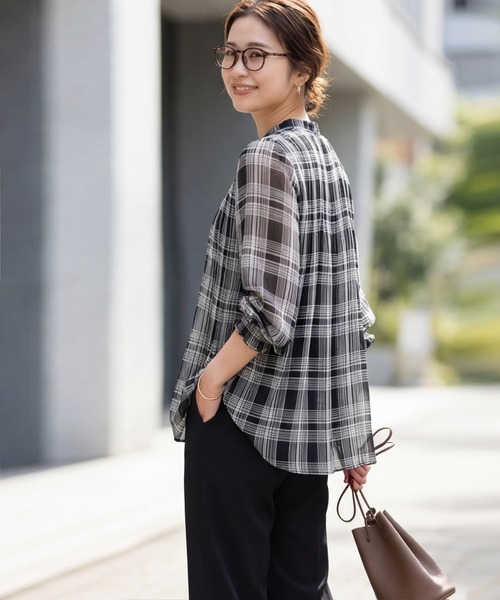 STYLE DELI（スタイルデリ）の「白黒チェック柄プリーツシフォンブラウス（シャツ/ブラウス・レディース・ブラックミックス・FREE）」の7枚目の写真