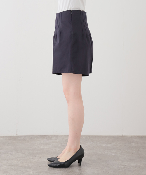 IENA(イエナ)の「Maison IENA 別注 Raspail/ラスパイユ SHORT PANT パンツ RP-163(その他パンツ・レディース・ベージュ/ブラック・38/36)」の4枚目の写真