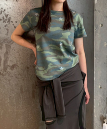 Oriens JOURNAL STANDARD（オリエンス ジャーナルスタンダード）の「《追加》カモフラージュ スターTシャツ（Tシャツ/カットソー）」