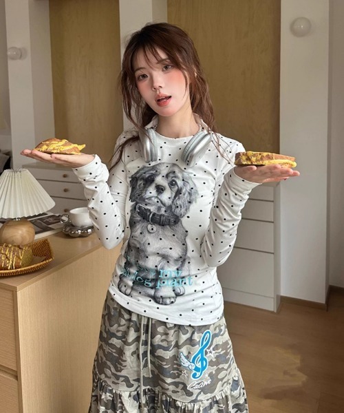 Ritzy(リッツィー)の「Y2K ドット×ドッグプリントロングTシャツ(Tシャツ/カットソー・レディース・グレー/ホワイト・M/L/S)」の13枚目の写真