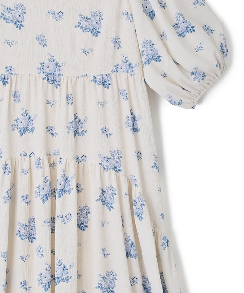 Cath Kidston(キャスキッドソン)の「パフスリーブ ティアードワンピース(ワンピース・レディース・サックスブルー/ブラック/アイボリー・FREE)」の7枚目の写真