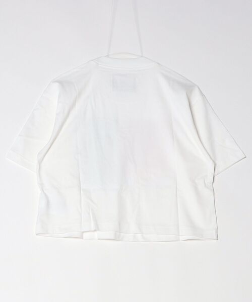 NEW BALANCE(ニューバランス)の「NB GREY フォトTシャツレッド(Tシャツ/カットソー・レディース・ホワイト・X-LARGE/LARGE/MEDIUM/SMALL)」の6枚目の写真