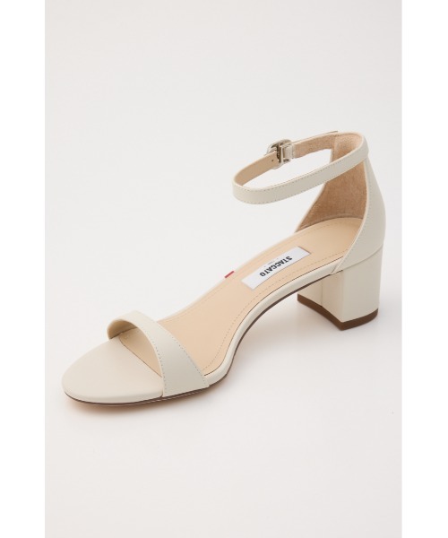 STACCATO(スタッカート)の「アーバンアンクルサンダル(サンダル・レディース・ホワイト/ブラック・22.5cm/23cm/23.5cm/24cm/24.5cm)」の6枚目の写真