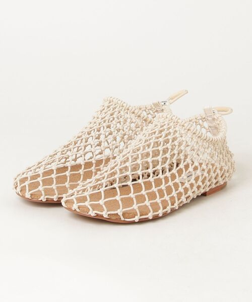TODAYFUL(トゥデイフル)の「Hand Blade Slip-on 12611008(その他シューズ・レディース・オフホワイト/ブラック/レッド・36/37)」の18枚目の写真