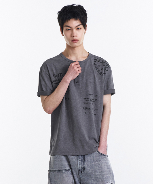 KICHUL(キチョル)の「Proto Sight Henley T-shirt (Charcoal)(Tシャツ/カットソー・レディース・その他・SMALL/MEDIUM/LARGE)」の10枚目の写真