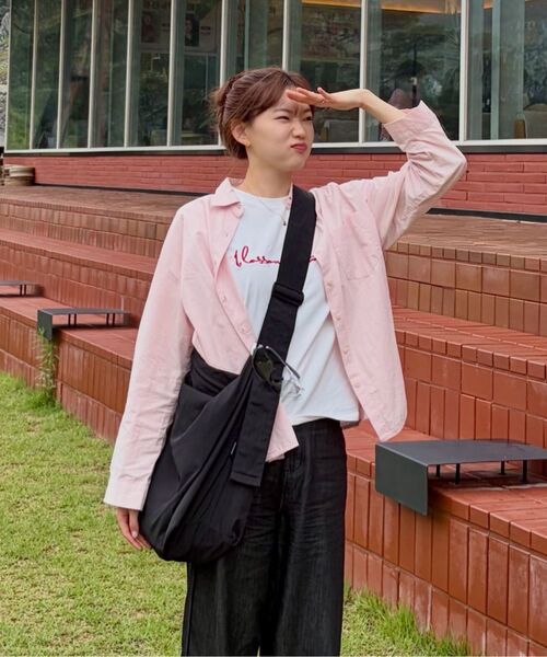 TOOAMO（トゥアモ）の「ワイドストラップビッグクロスバッグブラック [成人男女共用]（メッセンジャーバッグ・レディース・その他・FREE）」の7枚目の写真