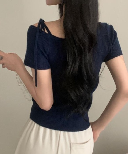 semplice(センプリチェ)の「Tシャツ【韓国ファッション】(Tシャツ/カットソー・レディース・グリーン/ピンク/ネイビー/ベージュ・F)」の6枚目の写真