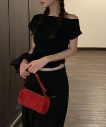 ボートネックTシャツ