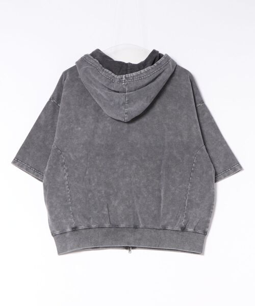 ８(eight)（エイト）の「ラインストーン半袖ジップパーカー（パーカー・メンズ・ブラック/ピンク/カーキ・LARGE/MEDIUM）」の4枚目の写真