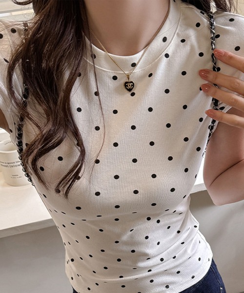 GLAMOROUS JANE(グラマラスジェーン)の「ドット柄プリントフレンチスリーブTシャツ(Tシャツ/カットソー・レディース・グレー/ブラック/ホワイト・FREE)」の5枚目の写真