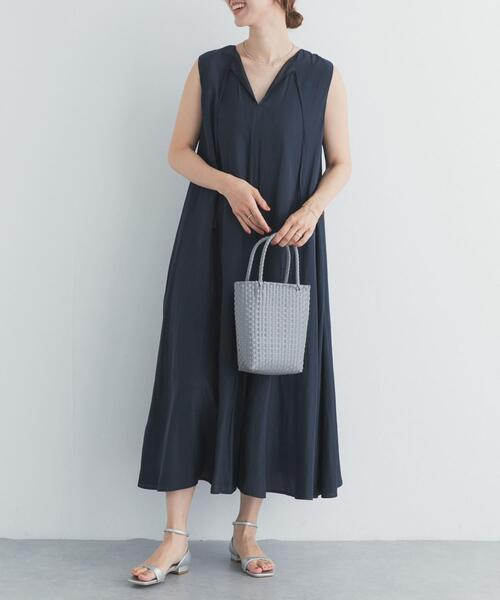 URBAN RESEARCH DOORS(アーバンリサーチドアーズ)の「『スタッフ企画』2WAYマチ切替ワンピース(ワンピース・レディース・ブラック系その他/グリーン・FREE)」の4枚目の写真