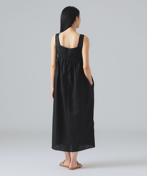 EFFE BEAMS(エッフェビームス)の「リネン ギャザー ワンピース(ワンピース・レディース・ピンク/ブラック・38/36)」の16枚目の写真