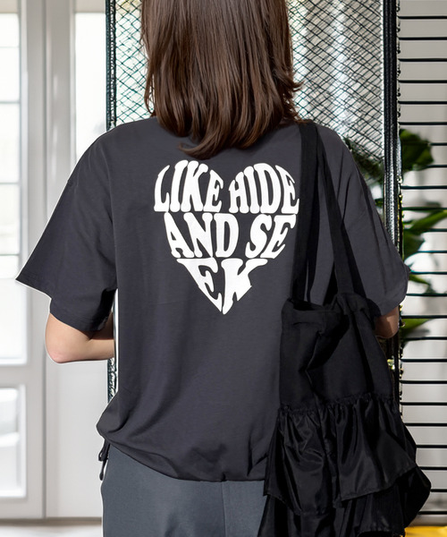 Chandelier(シャンデリア)の「裾シャーリング 美シルエット ソフトコットンTシャツ(Tシャツ/カットソー・レディース・ブラック系1/チャコールグレー/ピンク系/ブラック系/ホワイト系・M/L)」の14枚目の写真