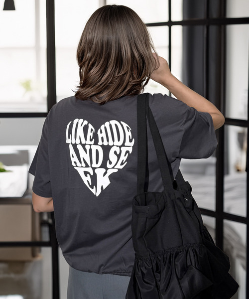 Chandelier(シャンデリア)の「裾シャーリング 美シルエット ソフトコットンTシャツ(Tシャツ/カットソー・レディース・ブラック系1/チャコールグレー/ピンク系/ブラック系/ホワイト系・M/L)」の15枚目の写真