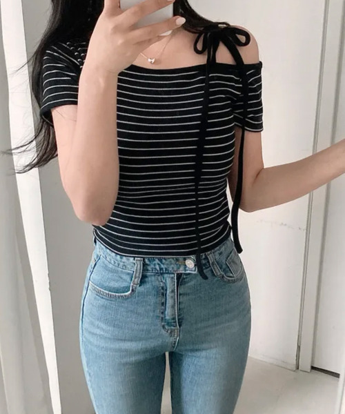 VIVID LADY(ビビッドレディー)の「リボンワンショルダー ボーダー 半袖トップス(Tシャツ/カットソー・レディース・グレー/ブラック/アイボリー・FREE)」の19枚目の写真