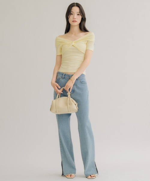 NEUNA(ヌナ)の「【全骨格デコルテ美人が叶う】デコルテリボンカットソー(Tシャツ/カットソー・レディース・ブラック/イエロー・FREE)」の7枚目の写真