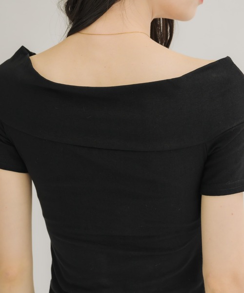 NEUNA(ヌナ)の「【全骨格デコルテ美人が叶う】デコルテリボンカットソー(Tシャツ/カットソー・レディース・ブラック/イエロー・FREE)」の15枚目の写真