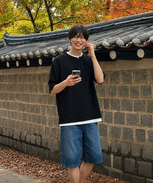 BASIC LABEL（ベーシックラベル）の「Raon Waffle Henley Neck Short-Sleeve T-shirt 3 Color [BLSR_0001]（Tシャツ/カットソー・レディース・グレー/ブラック/ホワイト・MEDIUM/LARGE/X-LARGE）」の8枚目の写真