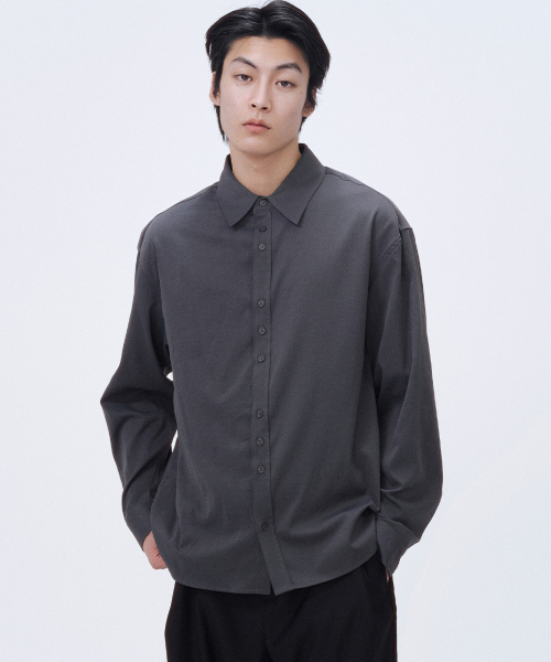 MISEKISEOUL MEN(ミセキソウルメンズ)の「Asymmetric button shirt CHARCOAL(シャツ/ブラウス・メンズ・その他・3/2)」の1枚目の写真