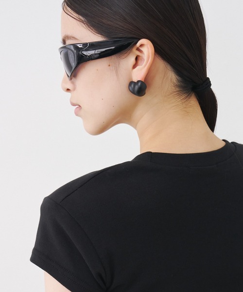 SOEMIN（ソミン）の「Black heart pierced earrings ／ハートピアスマットブラック（ピアス（両耳用）・レディース・ブラック・FREE）」の13枚目の写真