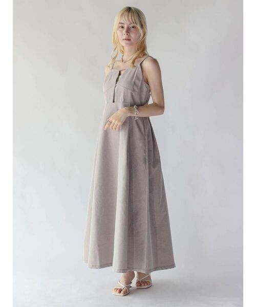 :ETHROF(イーサオブ)の「FLARE DENIM JUMPER SKIRT(ワンピース・レディース・ベージュ/ブラック・MEDIUM)」の5枚目の写真