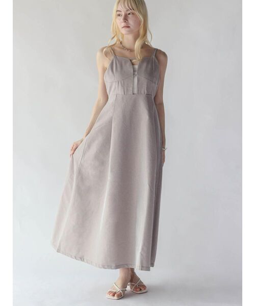 :ETHROF(イーサオブ)の「FLARE DENIM JUMPER SKIRT(ワンピース・レディース・ベージュ/ブラック・MEDIUM)」の2枚目の写真