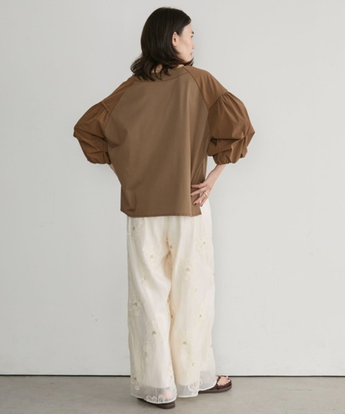 Doux archives（ドゥアルシーヴ）の「【接触冷感／イージーケア】タックデザイントップス／（Tシャツ/カットソー・レディース・チャコールグレー/ブラウン/オフホワイト・FREE）」の8枚目の写真