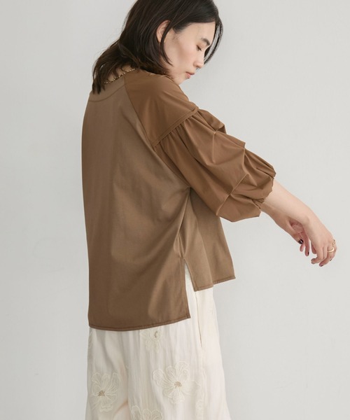 Doux archives（ドゥアルシーヴ）の「【接触冷感／イージーケア】タックデザイントップス／（Tシャツ/カットソー・レディース・チャコールグレー/ブラウン/オフホワイト・FREE）」の14枚目の写真