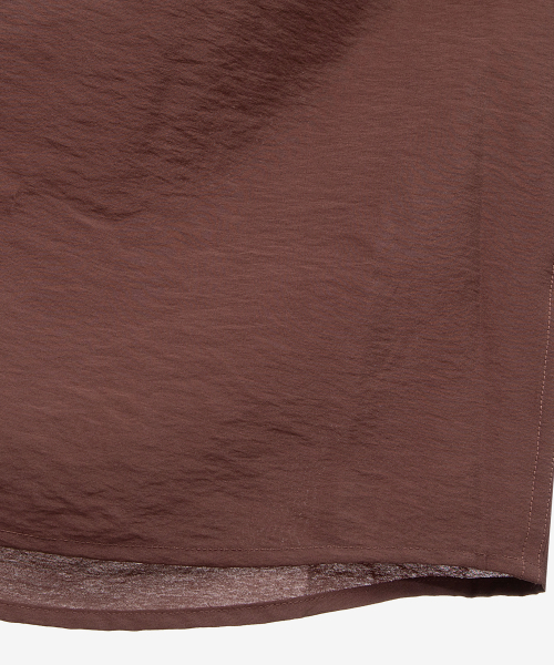 MINDBRIDGE（マインドブリッジ）の「[COUTURE]ポケットオーバーサイズブラウン半袖シャツ（シャツ/ブラウス・メンズ・ワイン・100/110/95/105）」の7枚目の写真