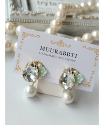 【MUURABBTI】クリアビジューとお花のピアス(MA)