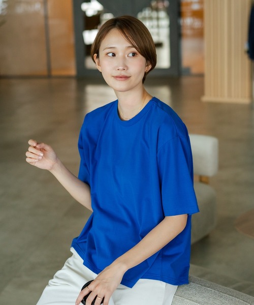 fort point(フォーポイント)の「【C-FORTPOINT/フォートポイント】【ストレッチ性抜群の冷感素材を使用】後ろタック入り 5分袖Tシャツ 立体感 美シルエット ラウンドヘム 接触冷感 涼しい 体形カバー(Tシャツ/カットソー・レディース・チャコールグレー/ブラック/オフホワイト/ピンク/ブルー・FREE)」の21枚目の写真