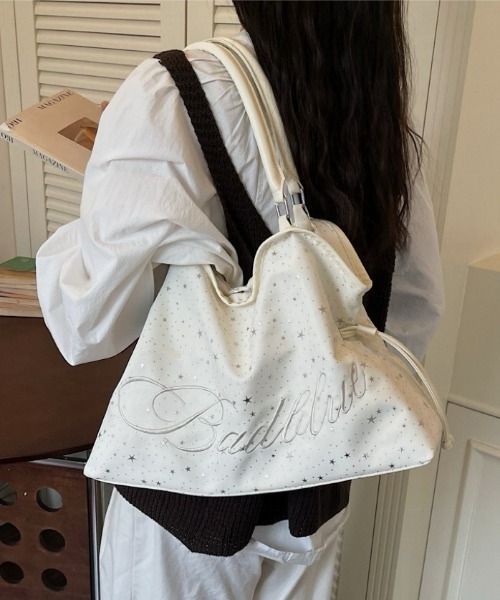 Mejoul(メジュール)の「【2026春夏新作】きらきらビジューロゴ刺繍 ドローストリング大容量トートバッグ(トートバッグ・レディース・ブラック/ピンク/ホワイト/ブルー・F)」の10枚目の写真
