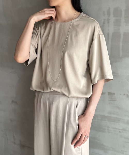 HELIOPOLE(エリオポール)の「SILKY TWILL TEE BLOUSE / シルキー ツイル ティー ブラウス(シャツ/ブラウス・レディース・ブルー/ベージュ・38)」の1枚目の写真