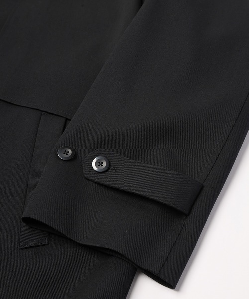 CULLNI(クルニ)の「Wool Gabardine Tielocken Leather Collar Long Coat(ステンカラーコート・メンズ・グレー/ブラック/ベージュ・1/2)」の21枚目の写真