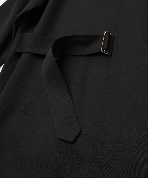 CULLNI(クルニ)の「Wool Gabardine Tielocken Leather Collar Long Coat(ステンカラーコート・メンズ・グレー/ブラック/ベージュ・1/2)」の22枚目の写真