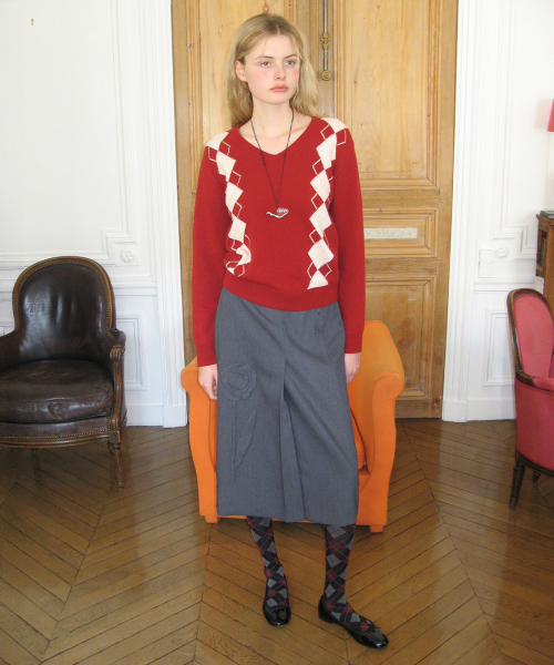 SINOON(シヌーン)の「SN Twin Argyle V-neck Knit (Red)(ニット/セーター・レディース・レッド・FREE)」の2枚目の写真