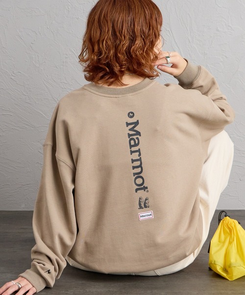 MARMOT（マーモット）の「【WEB先行予約】[Marmot/マーモット] 別注 バーティカルロゴ バックプリントスウェット（スウェット・レディース・チャコール/ブラック/ベージュ・XL/M/S/L）」の3枚目の写真