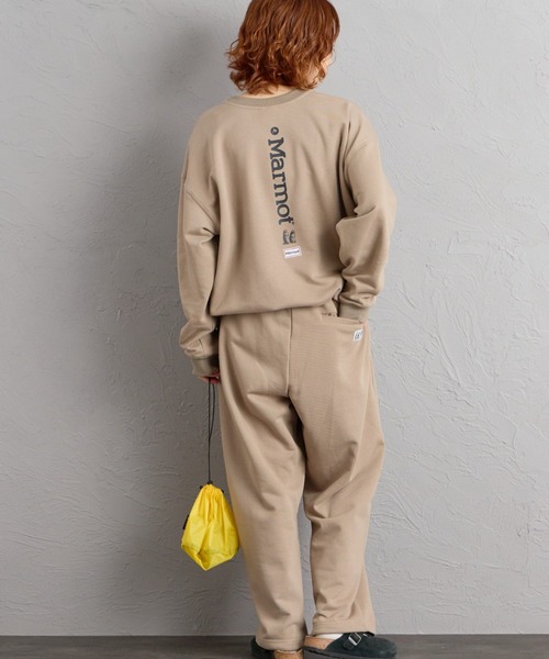 MARMOT（マーモット）の「【WEB先行予約】[Marmot/マーモット] 別注 バーティカルロゴ バックプリントスウェット（スウェット・レディース・チャコール/ブラック/ベージュ・XL/M/S/L）」の6枚目の写真