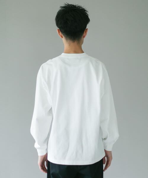 URBAN RESEARCH DOORS(アーバンリサーチドアーズ)の「10.5オンス ヘビーウェイトロングスリーブ Tシャツ(Tシャツ/カットソー・メンズ・グレー系その他/ホワイト/チャコールグレー・MEDIUM/LARGE)」の13枚目の写真