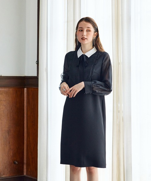 Audie a Muses(オーディアミューズ)の「フロントスカラップシアースリーブワンピース(ワンピース・レディース・ブラック・38/40/42)」の3枚目の写真