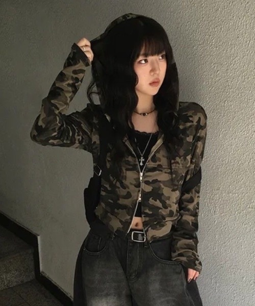 Teem Store(チームストア)の「ダブルジップ迷彩パーカー(パーカー・レディース・その他・M/S)」の8枚目の写真