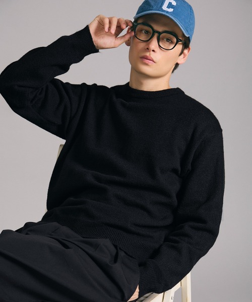 coca(coca)(コカ)の「クルーネックプルオーバーニットトップス(ニット/セーター・メンズ・ブラック/チャコール/レッド/ライトグレー・L/M/XL)」の1枚目の写真