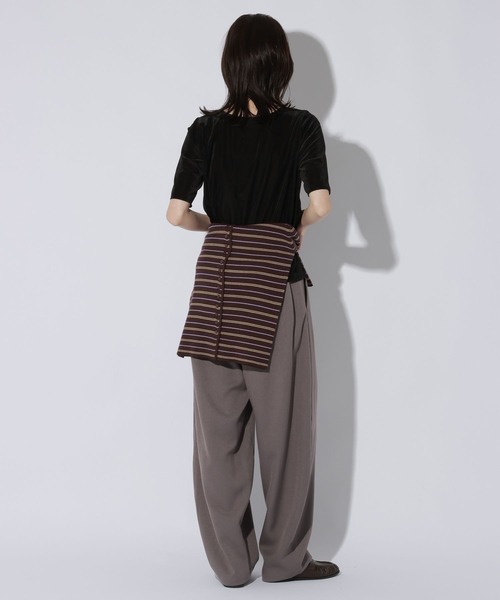 LAKOLE(ラコレ)の「シアーベロア半袖T / 1056076(Tシャツ/カットソー・レディース・ブラック/ブラウン/イエロー・FREE)」の6枚目の写真