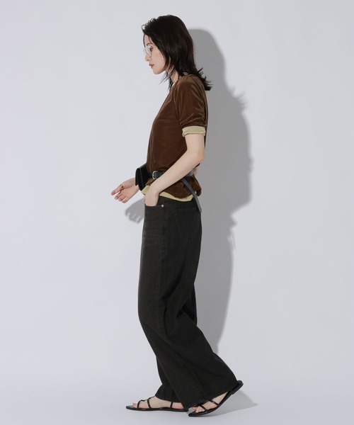 LAKOLE(ラコレ)の「シアーベロア半袖T / 1056076(Tシャツ/カットソー・レディース・ブラック/ブラウン/イエロー・FREE)」の11枚目の写真