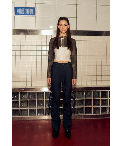AFTERHOURS（アフターアワーズ）の「DETACHABLE STRAP SHIRRING PANTS (INDIGO BLUE)（その他パンツ・レディース・その他・SMALL/MEDIUM）」の2枚目の写真