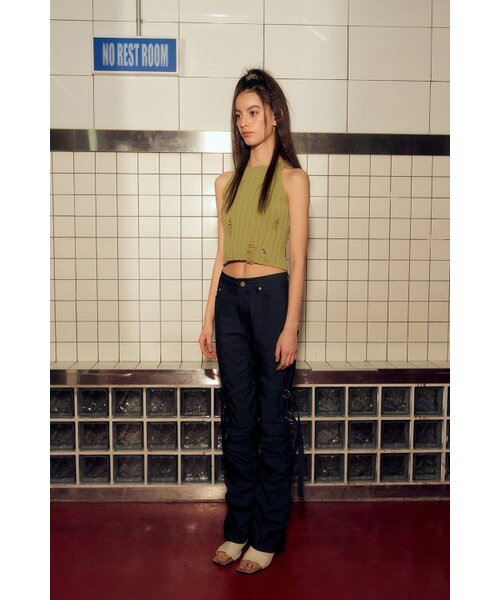 AFTERHOURS（アフターアワーズ）の「DETACHABLE STRAP SHIRRING PANTS (INDIGO BLUE)（その他パンツ・レディース・その他・SMALL/MEDIUM）」の4枚目の写真