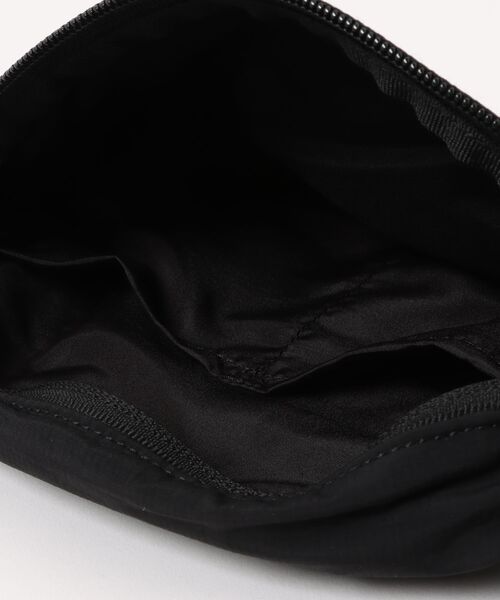 FRUIT OF THE LOOM(フルーツオブザルーム)の「FTL EX FLEX WAIST PACK(ボディバッグ/ウエストポーチ・メンズ・ライトグレー/チャコールアッシュ/エンジ/ブラック/インディゴブルー・FREE)」の8枚目の写真